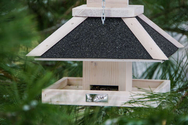 PATKAR Quadratisches Futterhaus Kiefernholz